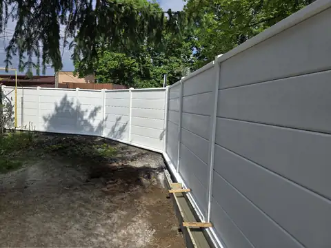 Kundenfoto Nr. 12: Zaun von Konkret Line (Google-Bewertung)